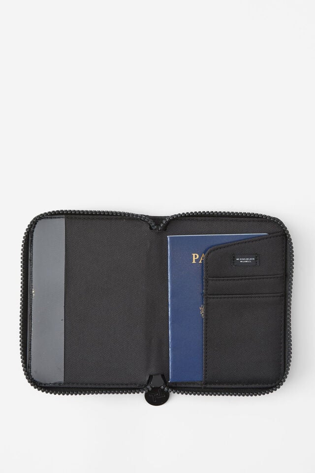 Traveller Passport Holder, BLACK