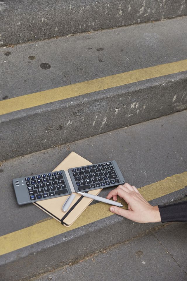Foldable Wireless Keyboard, WELSH SLATE