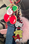 Collab Enamel Keyring, LCN SAN HELLO KITTY / FRIENDS - alternate image 1