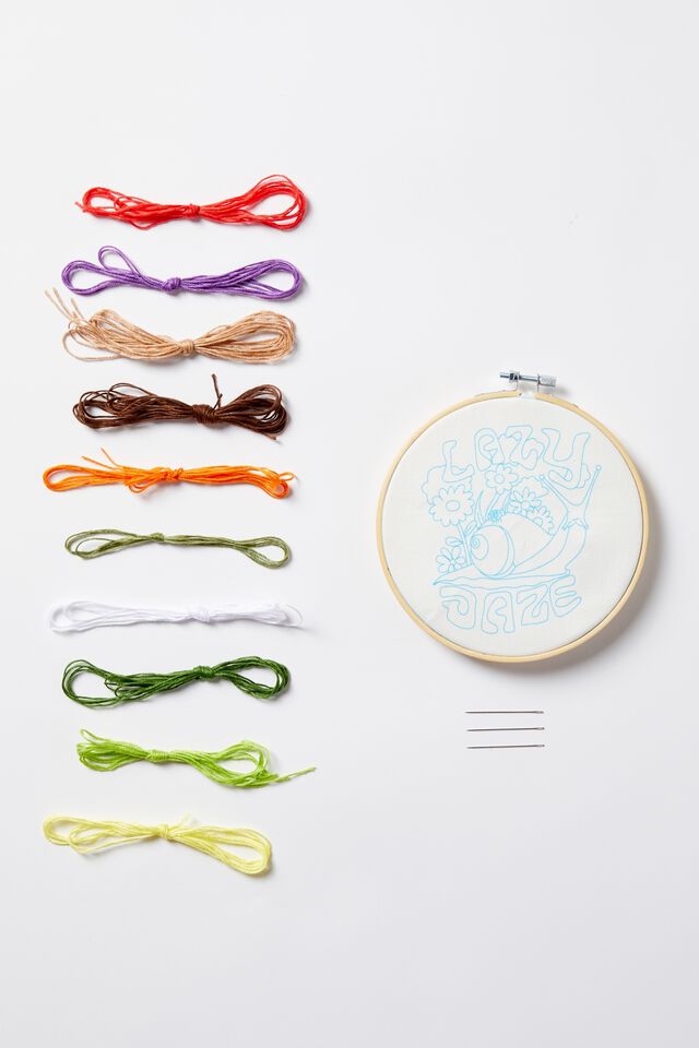 DIY Embroidery Kit, SNAIL LAZY DAZE
