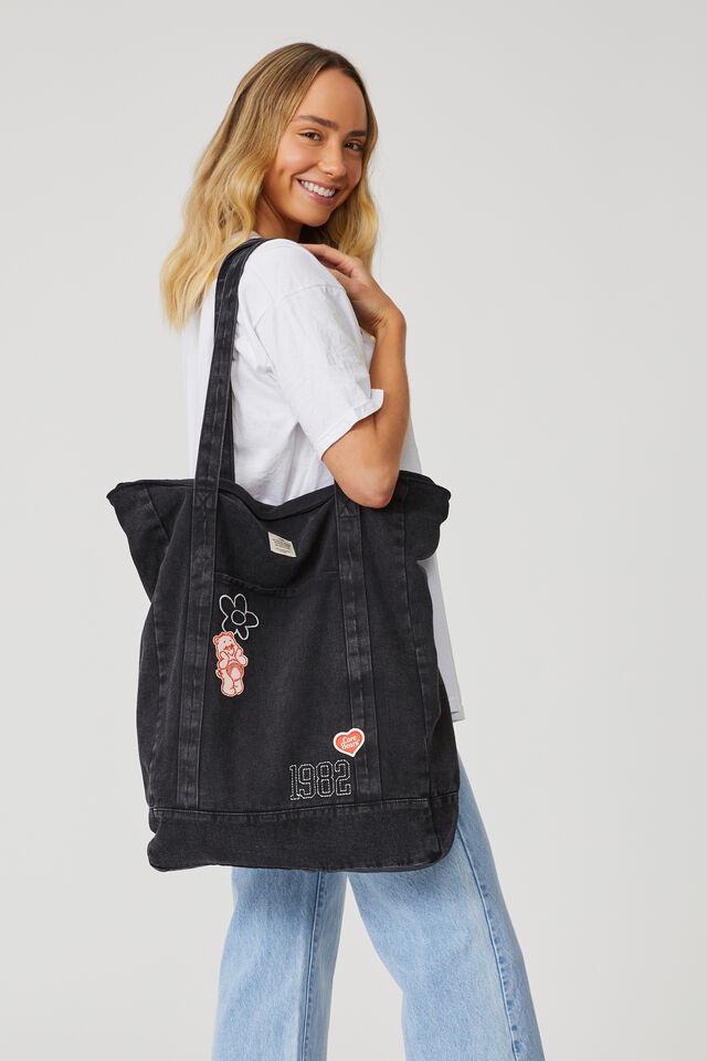 Care Bears Day Tripper Tote, LCN CLC CAREBEARS  BLACK PATCHES