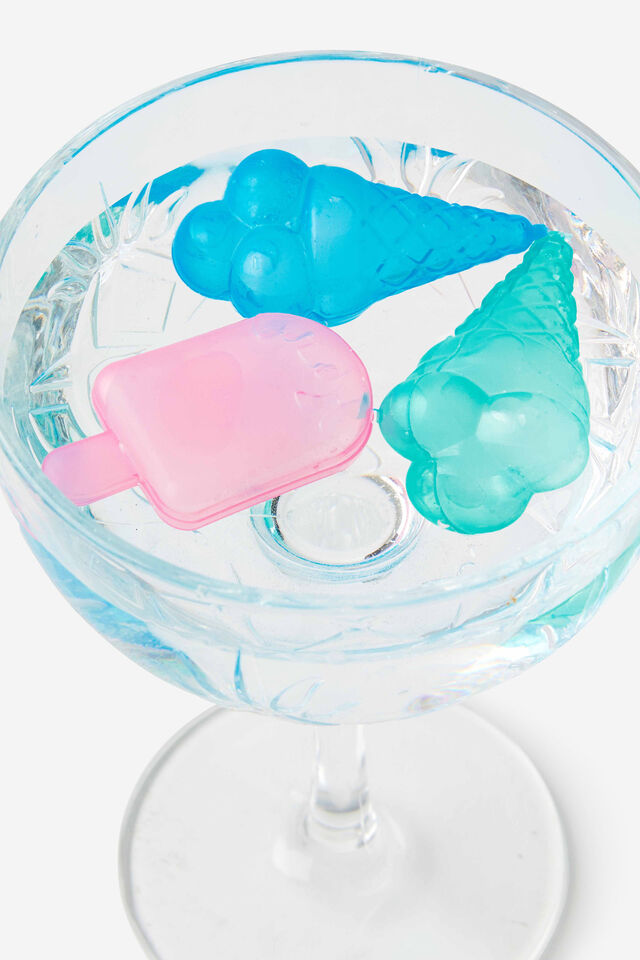 Shaped Ice Cubes, SUMMER