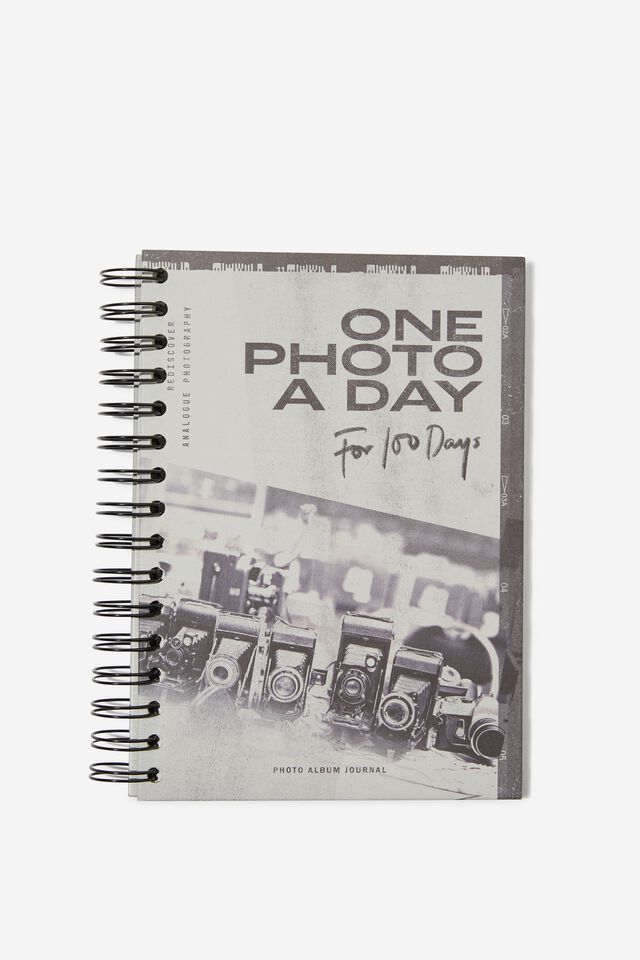 A5 Fashion Activity Journal, ONE PHOTO A DAY VOL.3