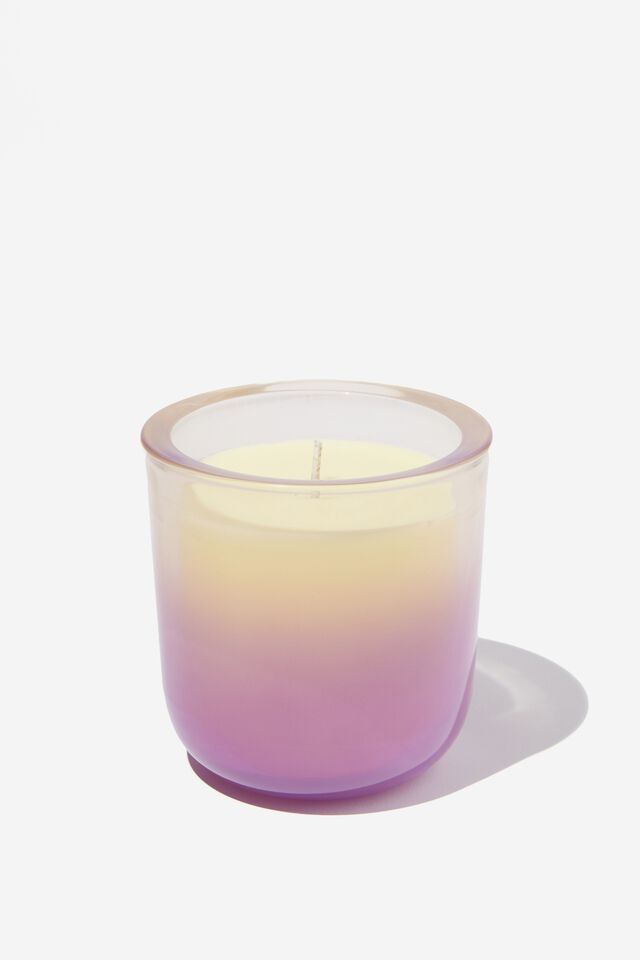 In The Mood Candle, ECRU & PALE LAVENDER