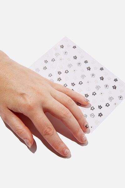 Nail Sticker Pack, BLACK AND WHITE DAISIES