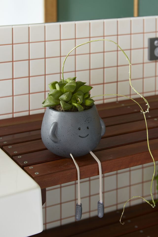 Midi Shaped Planter, ROUND WELSH SLATE SPECKLE ROPE LEGS