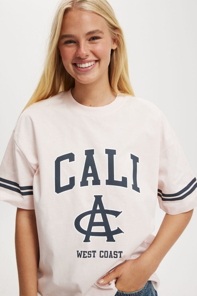 The Boxy Graphic Tee, CALI 98/ FLOSSY PINK