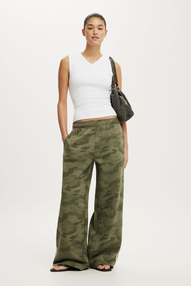 Baggy Sweatpant, NIKKI CAMO