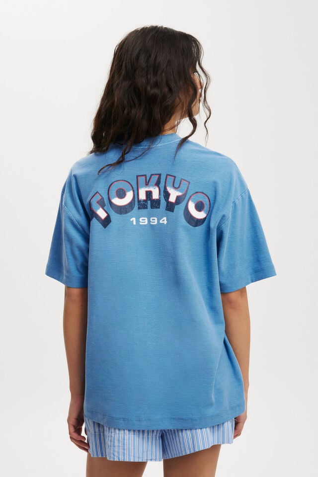 The Boxy Graphic Tee, TOKYO/LAPIS BLUE