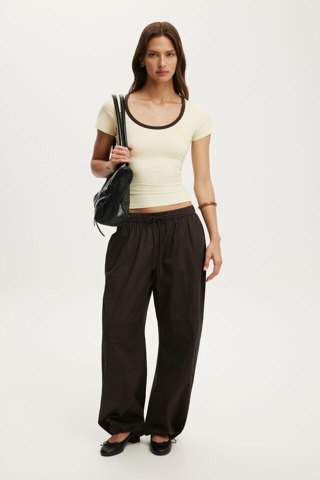 Everyday Smooth Scoop Neck Tee, VANILLA GLOW/DARK OAK BIND