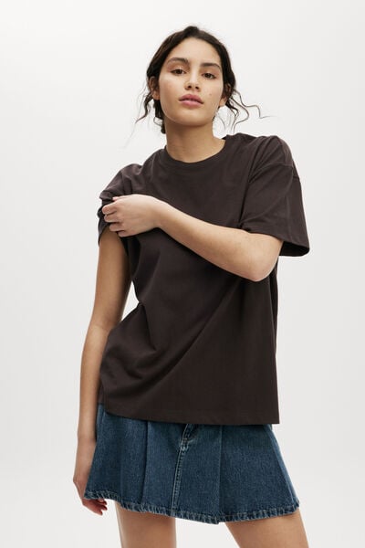 The Boxy Oversized Tee, COLD BREW