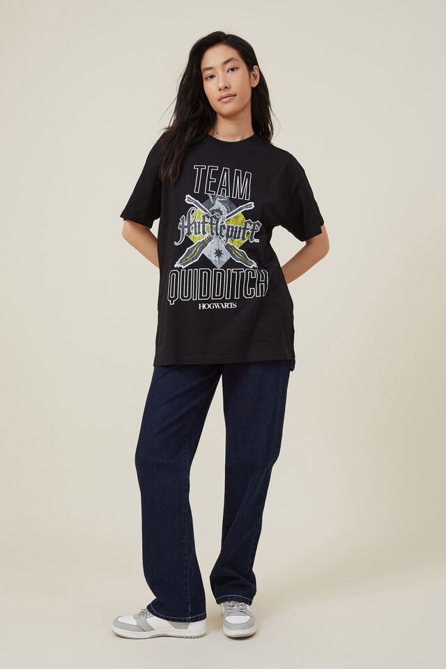 The Oversized Graphic License Tee, LCN WB HARRY POTTER HUFFLEPUFF QUIDDITCH/BLAC