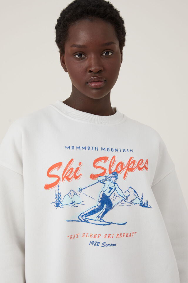 Classic Fleece Graphic Crew Sweatshirt, SKI SLOPES/ VINTAGE WHITE