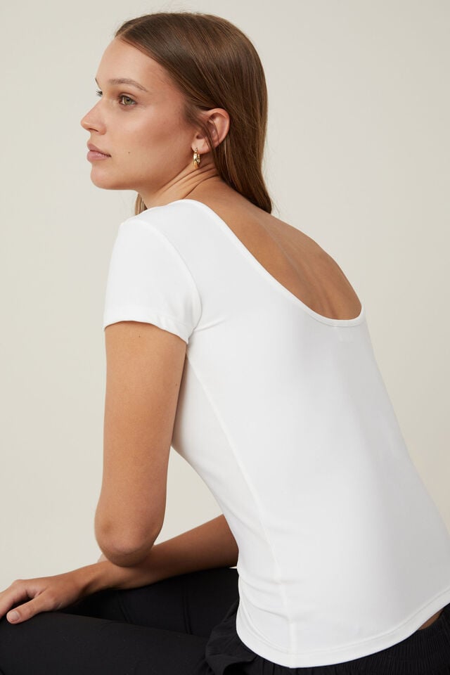 Camiseta - Emily Double Scoop Short Sleeve, NATURAL WHITE
