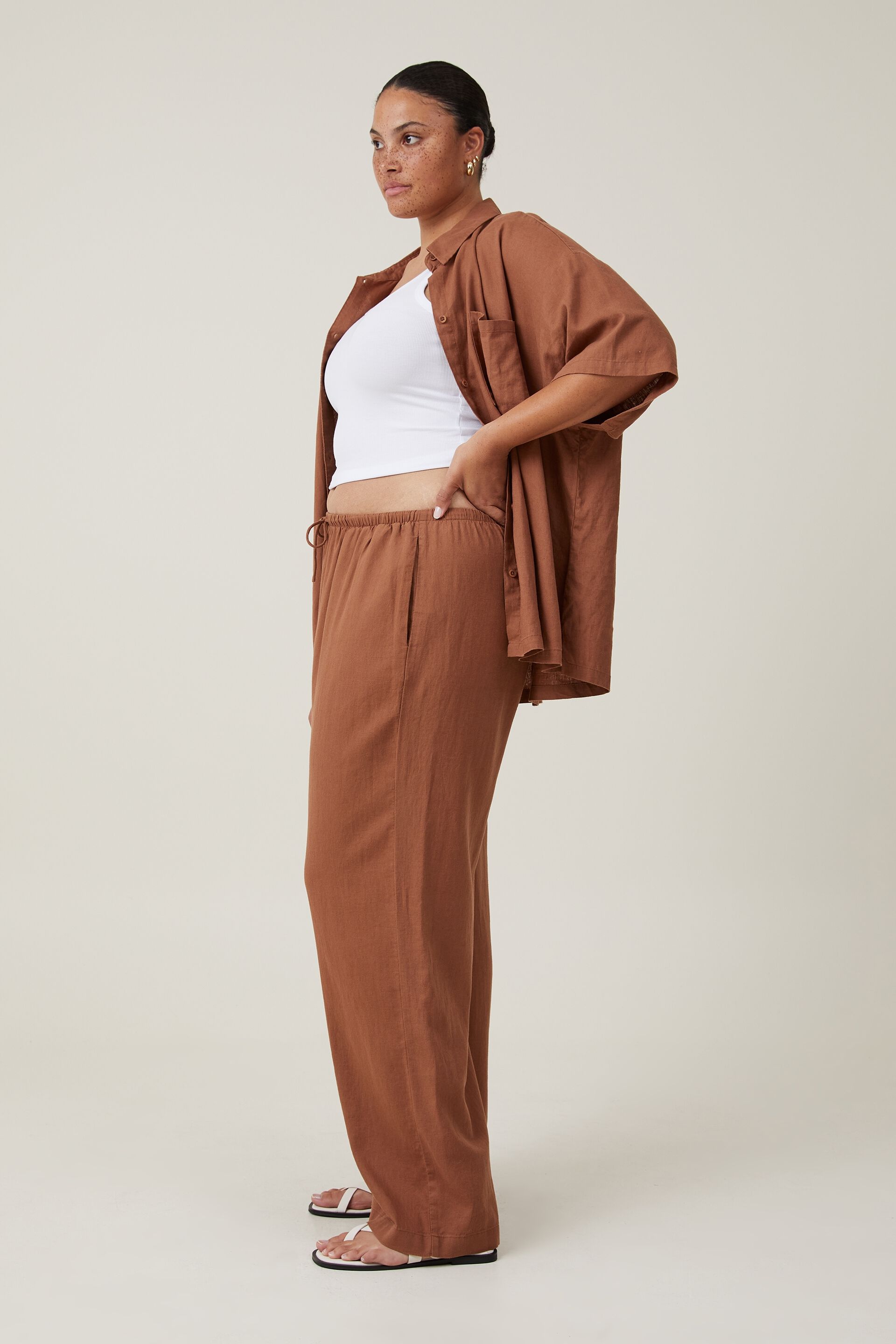 TINTED Trousers and Pants : Buy TINTED Brown Formal Pants For Women Online  | Nykaa Fashion