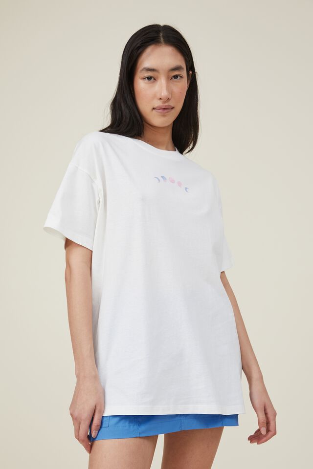 The Oversized Graphic Tee, ENERGY ATTRACTION/VINTAGE WHITE