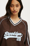 The Raglan Graphic Jersey, BROOKLYN / DARK OAK - example image 4