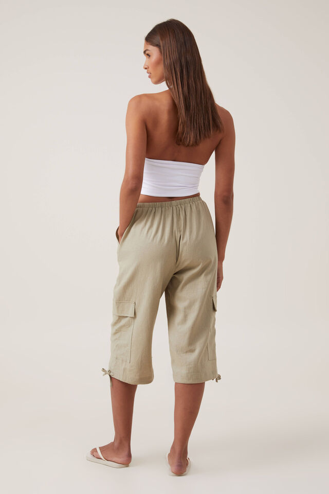 DOCKERS Womens Favorite Fit Capri Trousers US 14 XL W36 L21 Beige Cotton, Vintage & Second-Hand Clothing Online