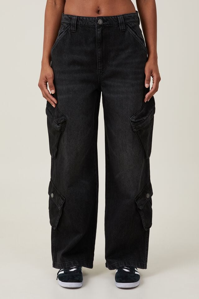 Curvy Fit Straight High Cargo Jeans - Black - Ladies