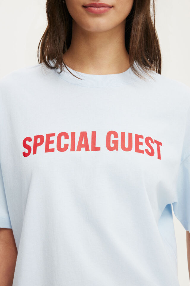The Boxy Graphic Tee, SPECIAL GUEST / SEASIDE BLUE
