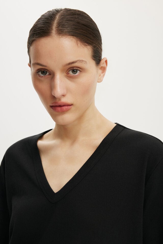 The Slub V Neck Tee, BLACK