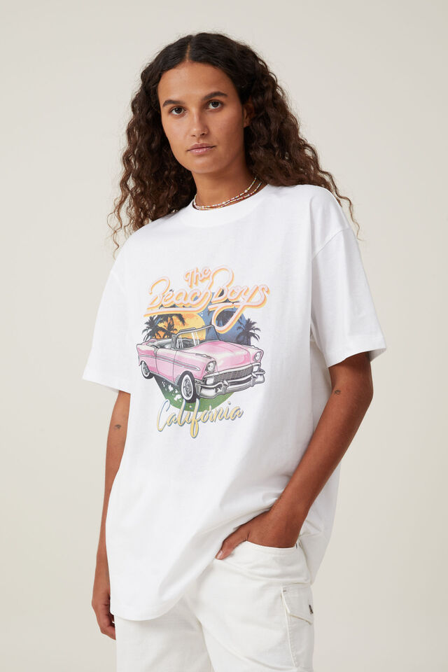 The Oversized Graphic License Tee, LCN BR THE BEACH BOYS CALIFORNIA/ VINTAGE WHT