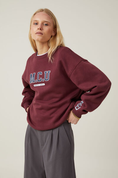 Classic Fleece Graphic Crew Sweatshirt, MCU / DEEP GARNET