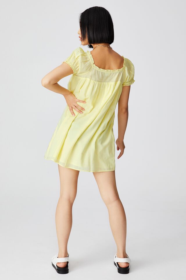 Woven Petite Erica Short Sleeve Mini Tunic, WASABI