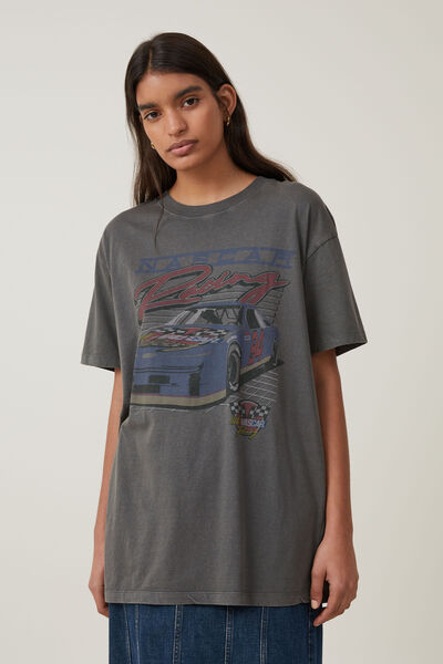 Camiseta - Boyfriend Fit Graphic License Tee, LCN NCR NASCAR RACING/GRAPHITE