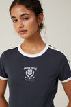 Camiseta - Fitted Rib Graphic Longline Tee, AMOUR SACRE/MIDNIGHT INK - vista alternativa 4