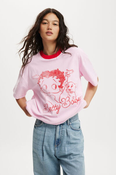 The Lcn Boxy Graphic Tee, LCN BBP BETTY BOOP BETTY AND PUDDY/ BRIGHT PI