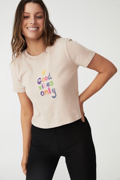 Rhi Rib Crop Graphic Tee, GOOD VIBES ONLY/SILVER STONE