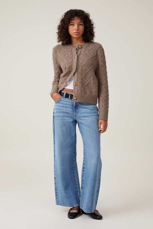 Tricôs - Luxe Cable Crew Cardigan, DESERT BROWN