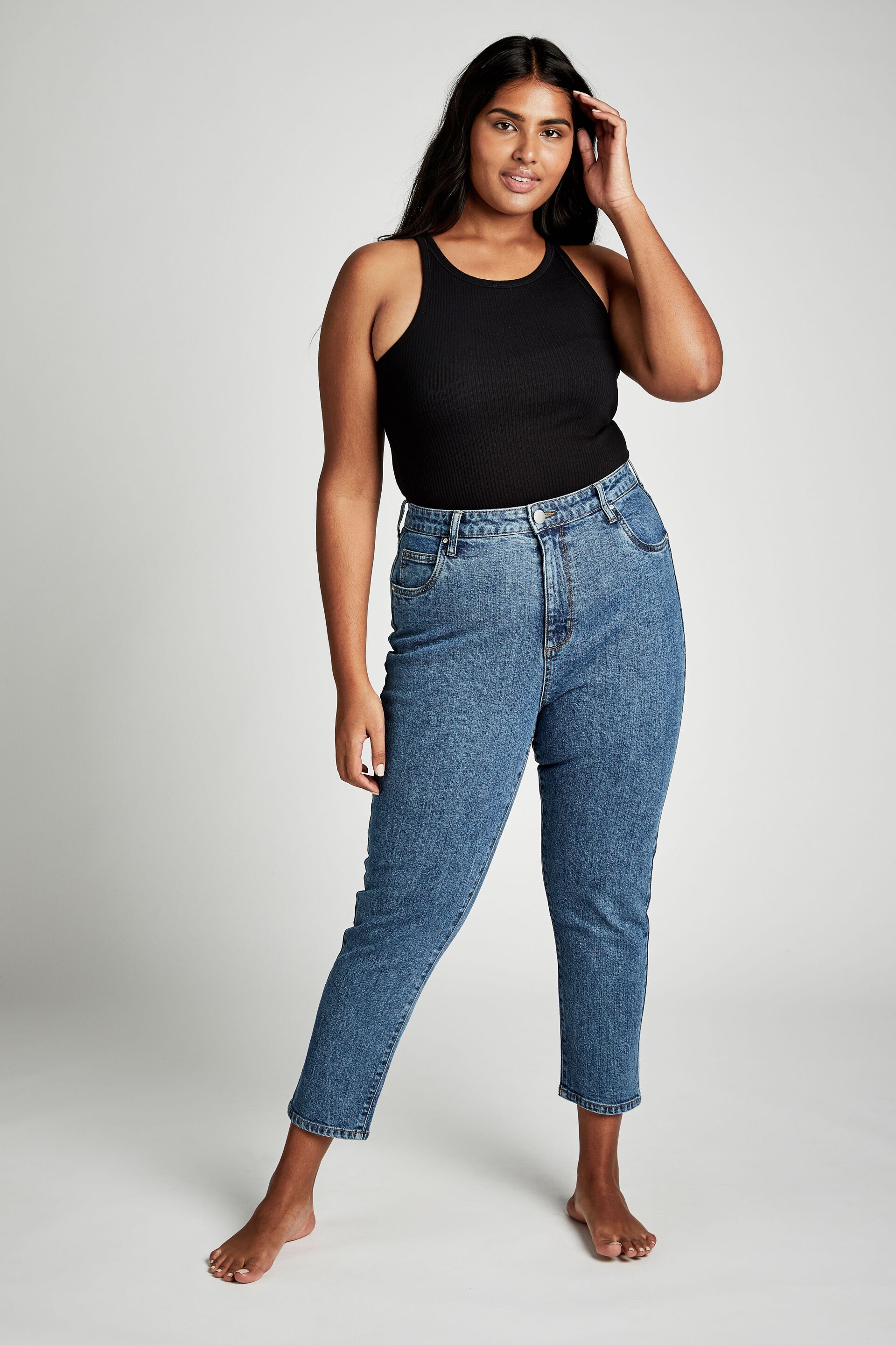 mom jeans on plus size