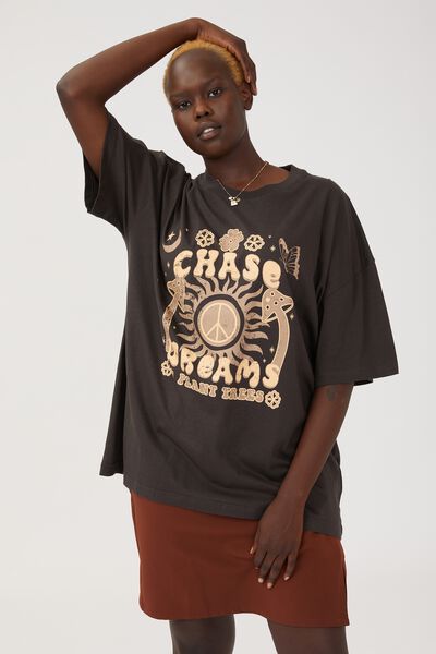 Curve Dad Graphic Tee, CHASE DREAMS/WASHED BLACK