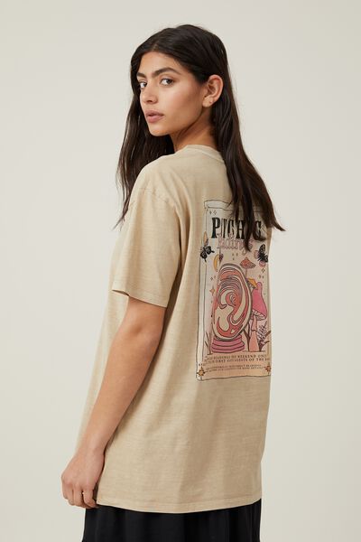 The Oversized Graphic Tee, PSYCHIC READINGS/MID TAUPE
