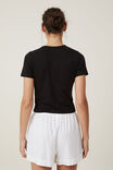 Camiseta - Fitted Graphic Longline Tee, ROY/BLACK - vista alternativa 3