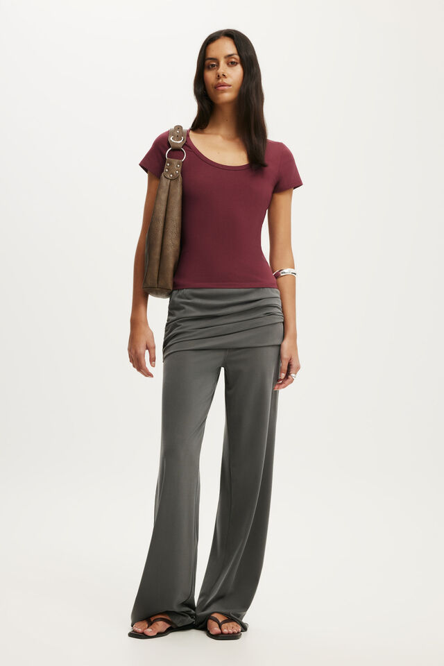 Everyday Smooth Scoop Neck Tee, SOUR CHERRY