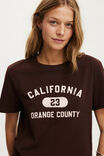 The Off Duty Graphic Tee, CALIFORNIA/ DARK OAK - example image 4