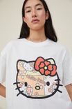 The Oversized Graphic License Tee, LCN SAN HELLO KITTY PATCH HEAD/VINTAGE WHITE - alternate image 4
