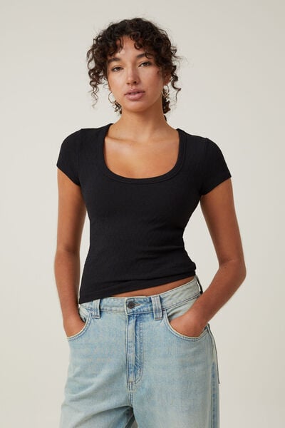 Tyla Scoop Neck Short Sleeve Top, BLACK