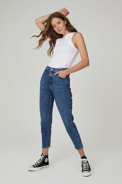 Levis High Waisted Mom Jean, FIT THE BILL