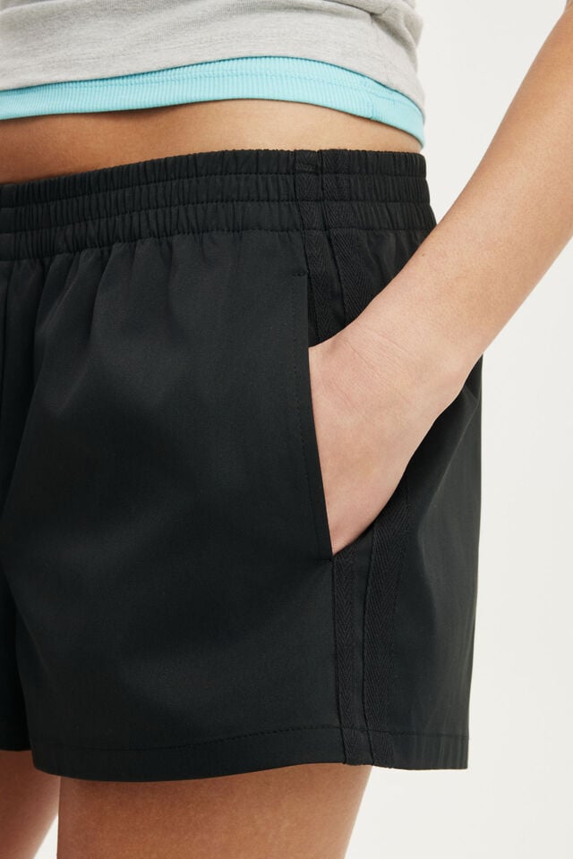 Nyla Woven Sport Short, BLACK