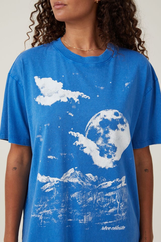 Oversized The Tee Graphic