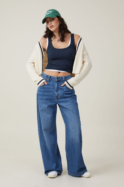 Flared baggy jeans