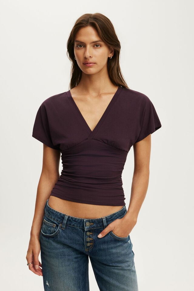 Benni Cinched Vee Tee, DARK MULBERRY