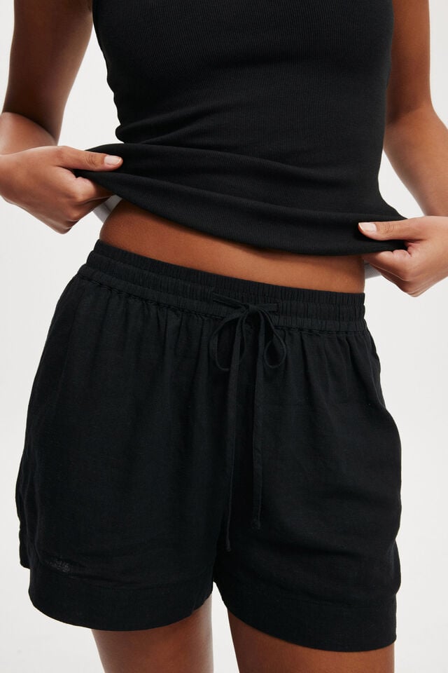 Haven Short, BLACK