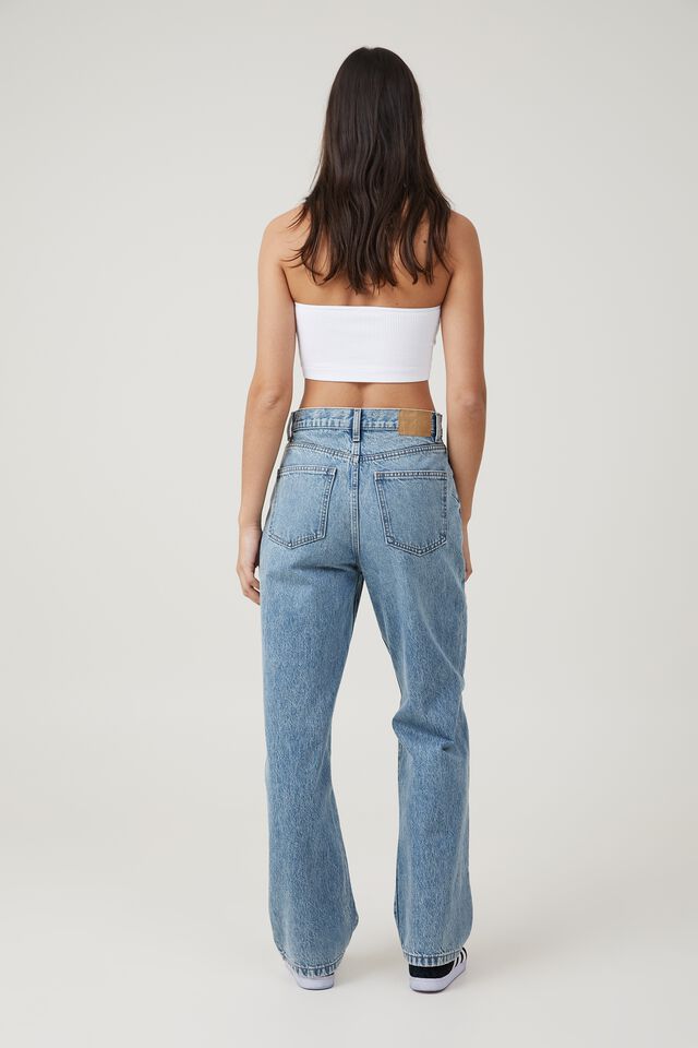 BDG High-Waisted Relaxed Straight Jean – Light Wash