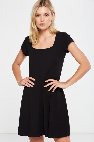 Black Dresses - Black Lace Dresses & More | Cotton On
