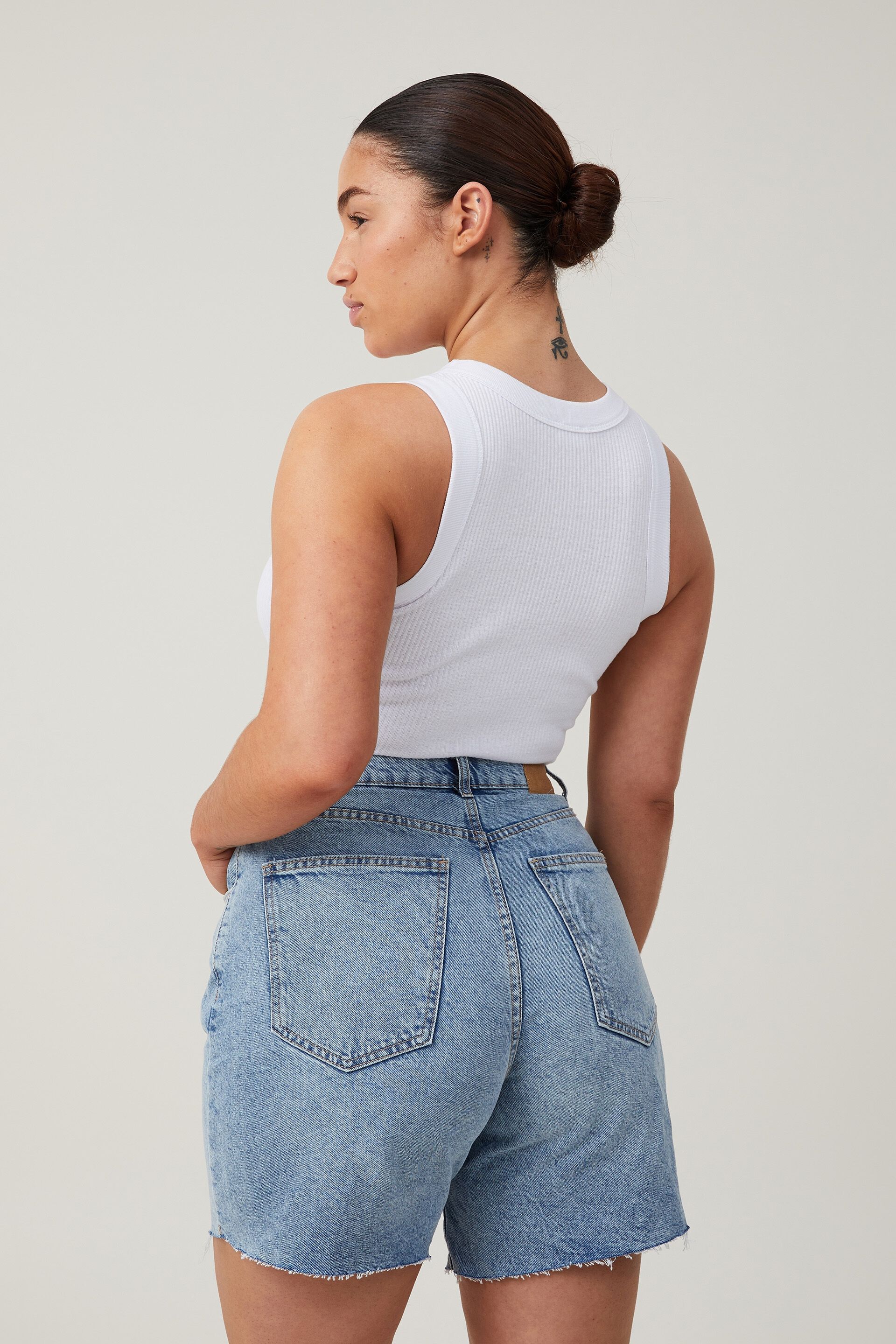 Aéropostale Curvy Seriously Stretchy High-Waisted Uniform Bermuda Shorts |  CoolSprings Galleria